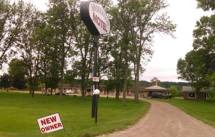 Shorewood Motel - From Website (newer photo)